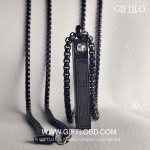 Ayat Al-Kursi Lens Locket – Black Edition