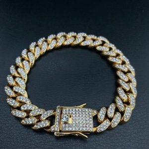 Diamond Cut Cuban Wristband – Gold Edition | Giftlo Exclusive