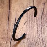 Twisted Bracelet – Black Edition