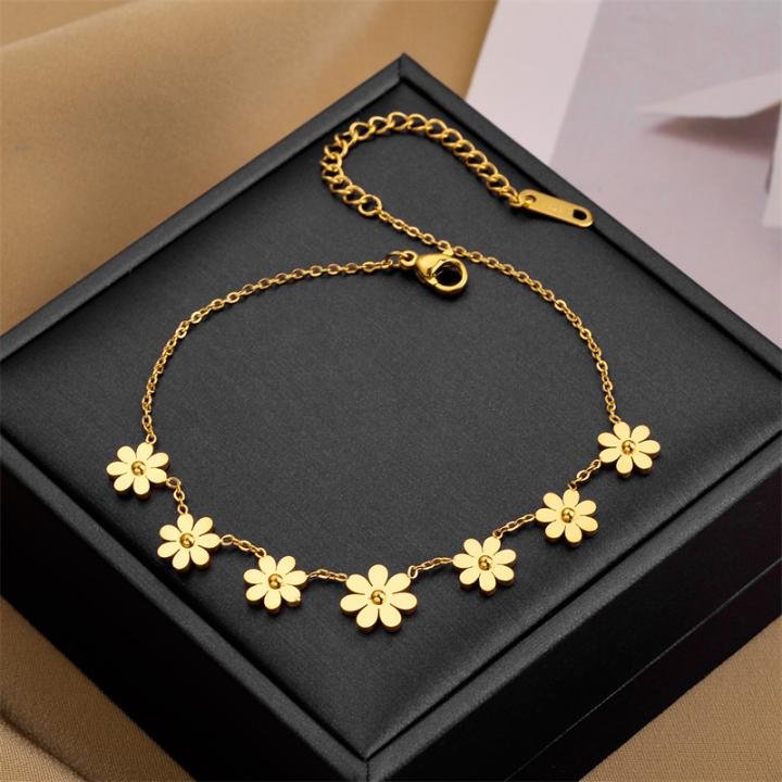 7 Flowers Charm Chain Choker Necklace