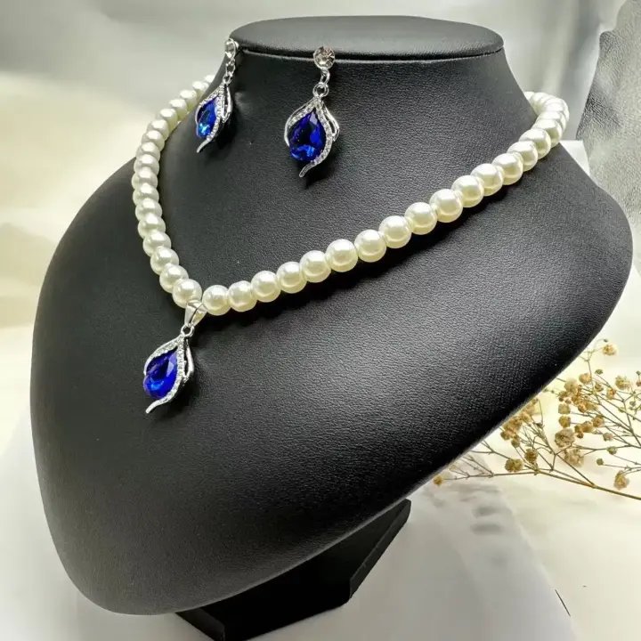 Elegant Pearl Jewelry Set for Women – Waterdrop Pendant Necklace & Matching Earrings