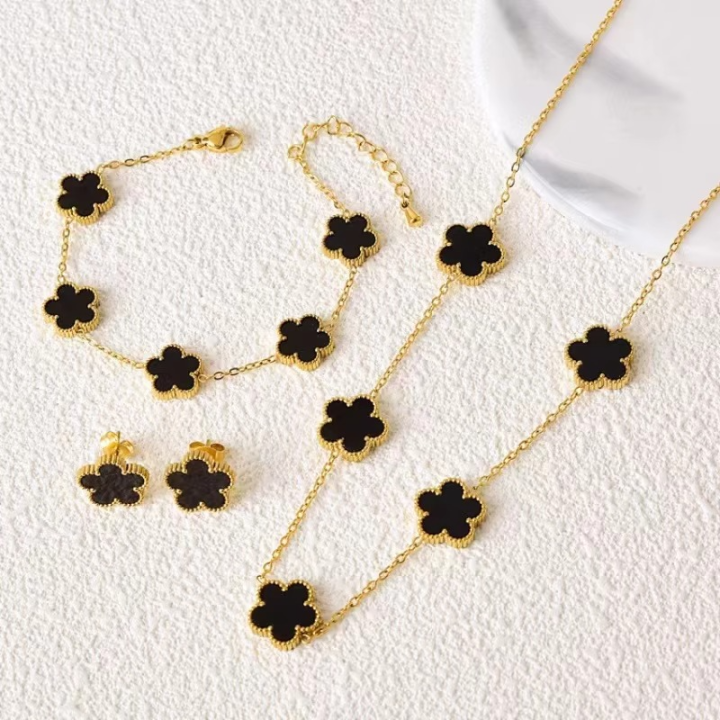 4 pieces - Charming Five-leaf Flower Jewelry Set