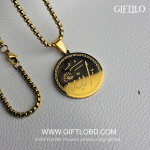 Ayat Al-Kursi Round Pendant Locket – Gold Edition