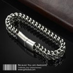 Magnetic Steel Bold – Silver Edition | Giftlo Exclusive