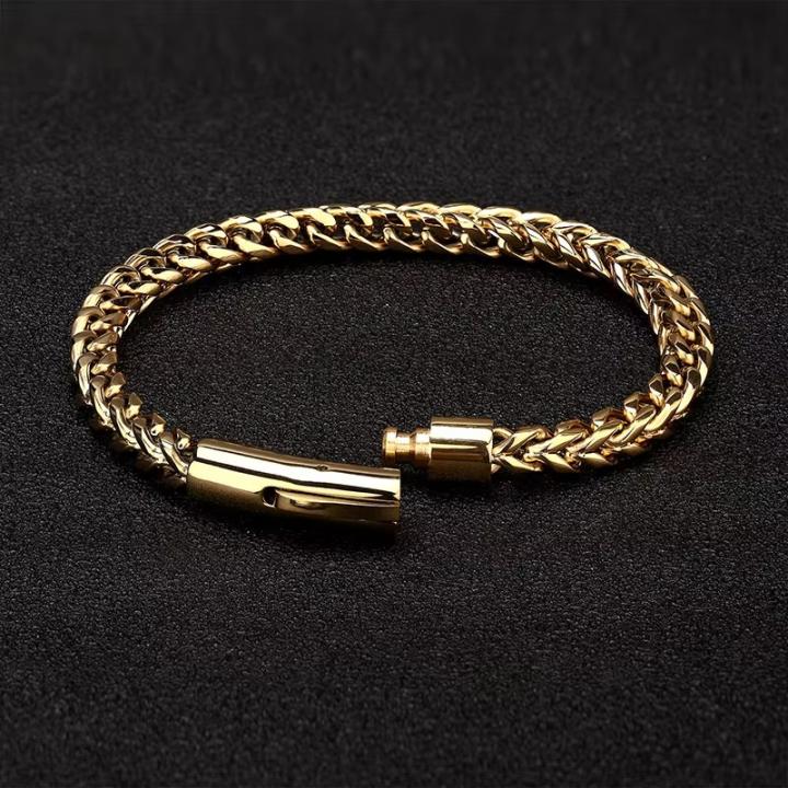 Locomotive Chain Bracelet – Gold Edition | Giftlo Exclusive