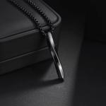 Twisted Locket – Black Edition