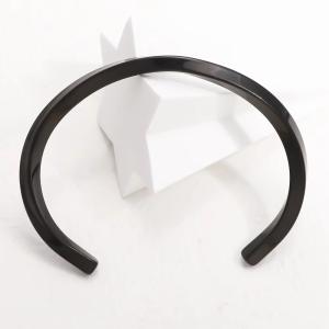 Twisted Bracelet – Black Edition